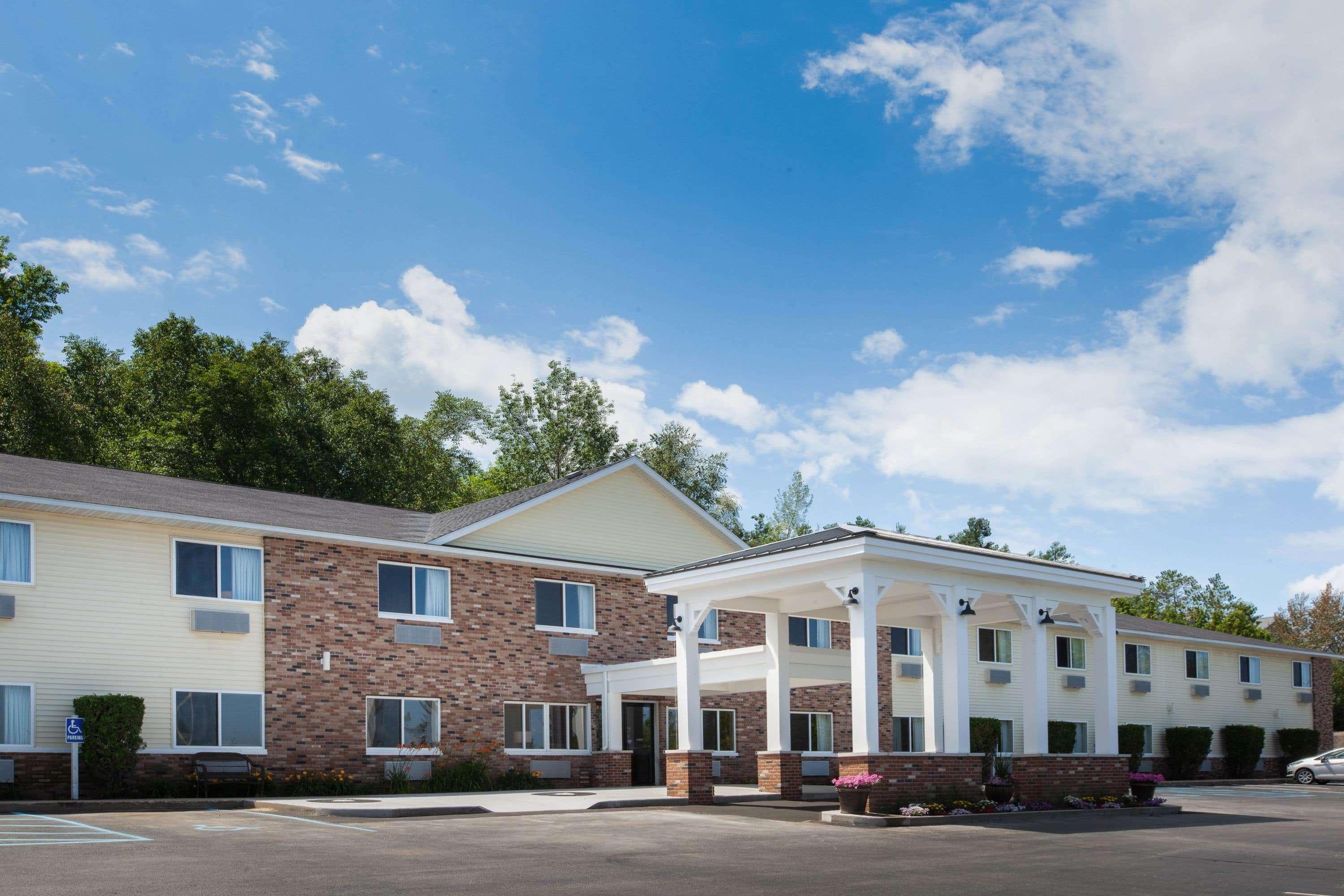 Americinn By Wyndham Petoskey Eksteriør bilde