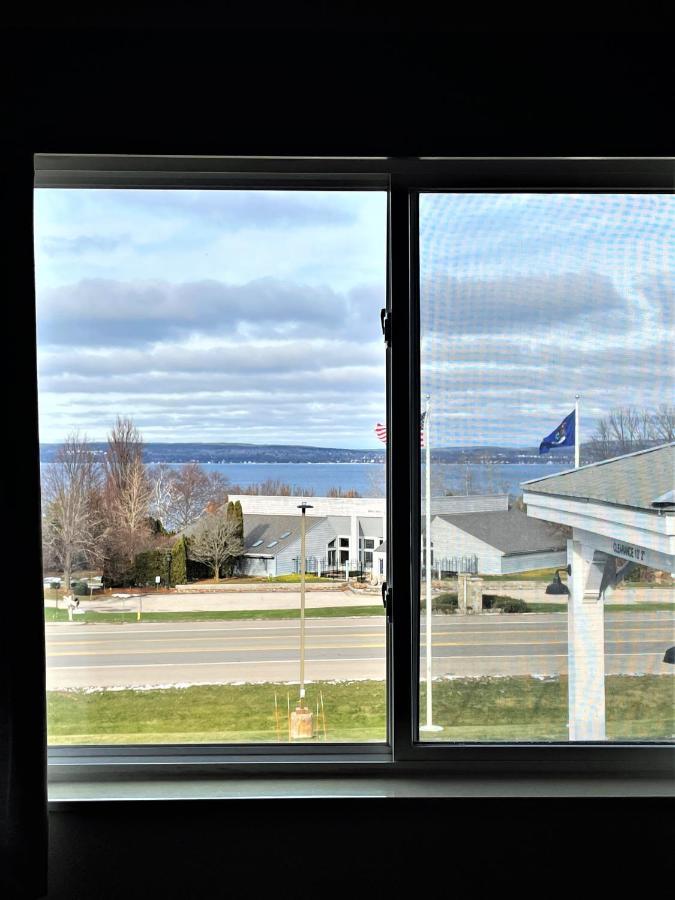 Americinn By Wyndham Petoskey Eksteriør bilde