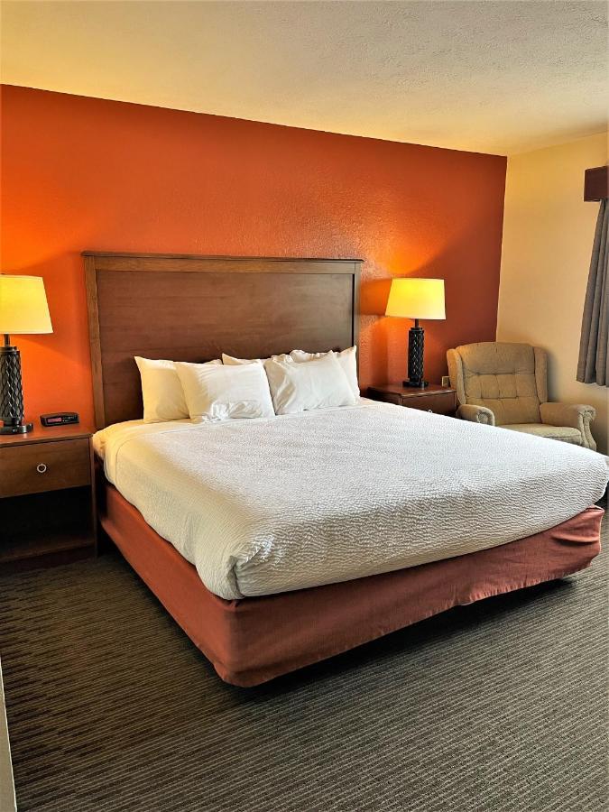 Americinn By Wyndham Petoskey Eksteriør bilde