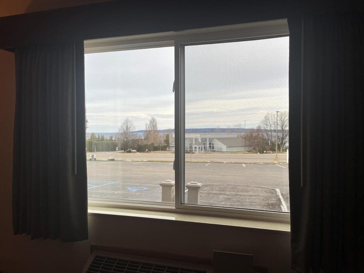Americinn By Wyndham Petoskey Eksteriør bilde