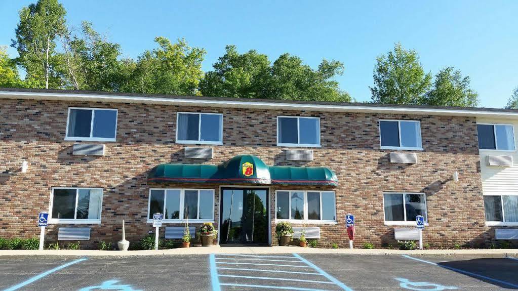 Americinn By Wyndham Petoskey Eksteriør bilde