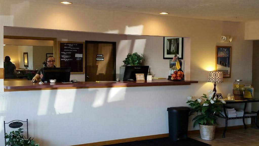 Americinn By Wyndham Petoskey Eksteriør bilde