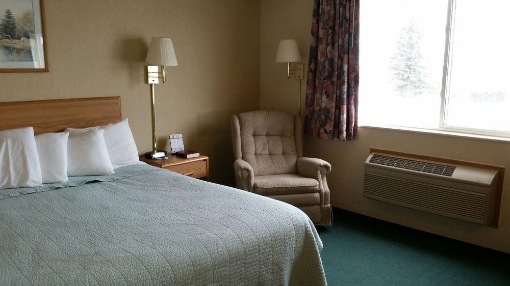 Americinn By Wyndham Petoskey Eksteriør bilde
