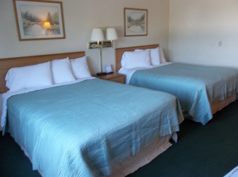 Americinn By Wyndham Petoskey Eksteriør bilde